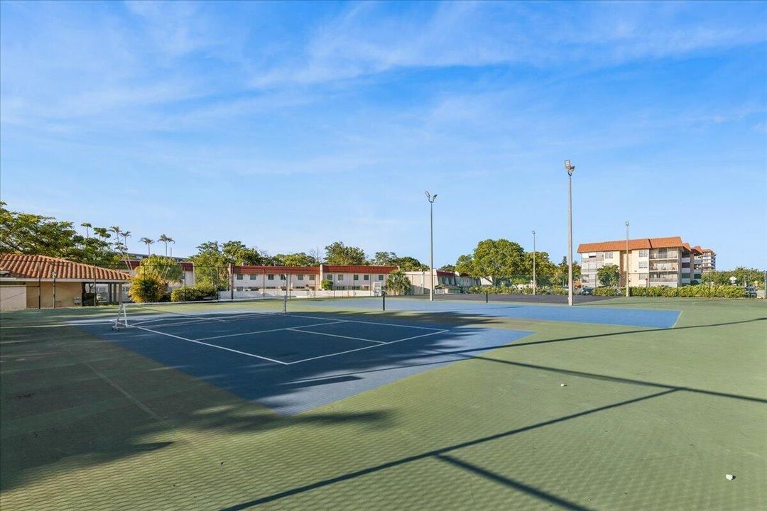 18-4156 Inverrary Dr #112, Lauderhill, F