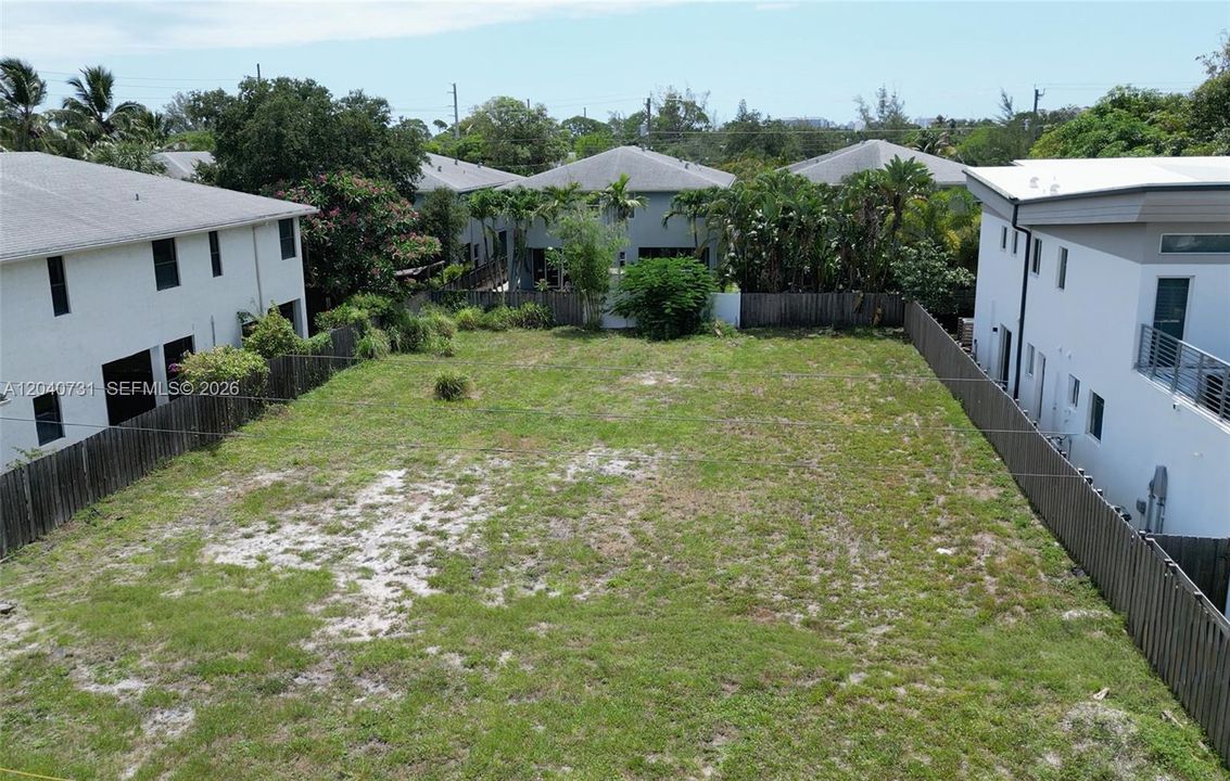 For Sale: $425,000 (0.23 acres)