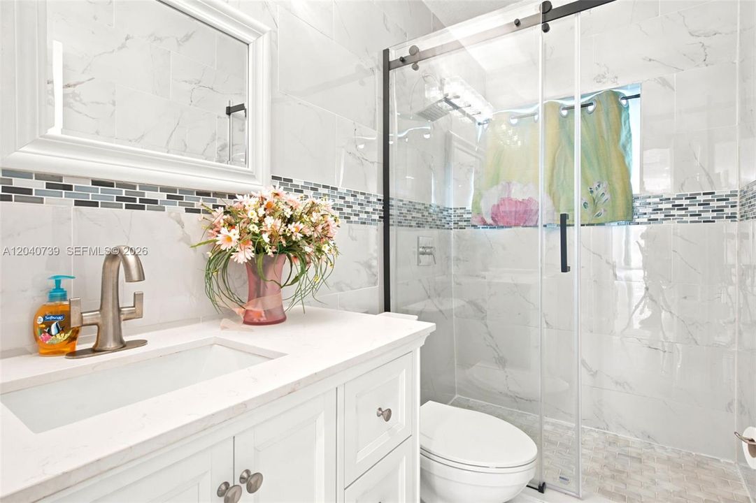 For Rent: $5,500 (3 beds, 3 baths, 1949 Square Feet)