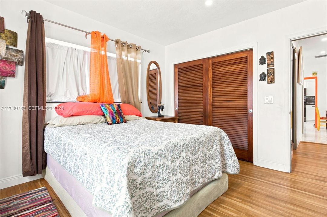 For Rent: $5,500 (3 beds, 3 baths, 1949 Square Feet)