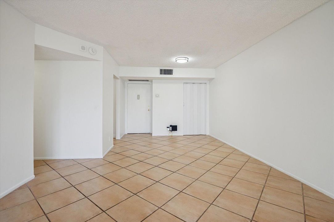 05-Cowan-1170 N Federal Hwy #309-5