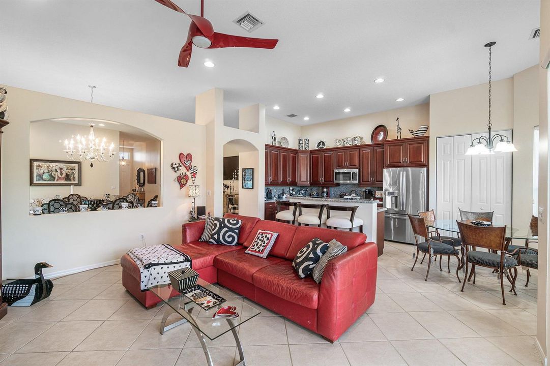 Kitchen/Family Room