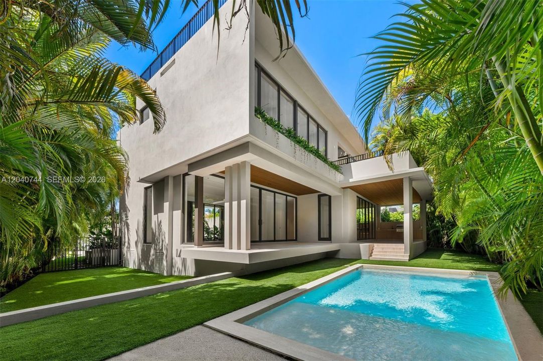 En Venta: $8,250,000 (6 camas, 8 baños, 3842 Pies cuadrados)