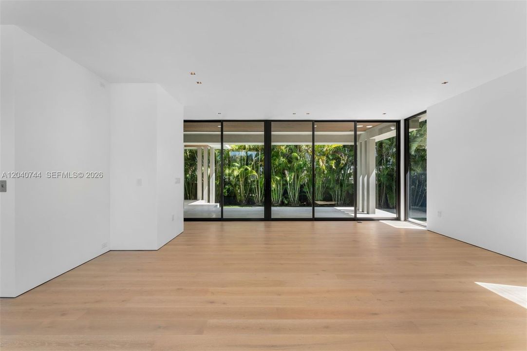 En Venta: $8,250,000 (6 camas, 8 baños, 3842 Pies cuadrados)