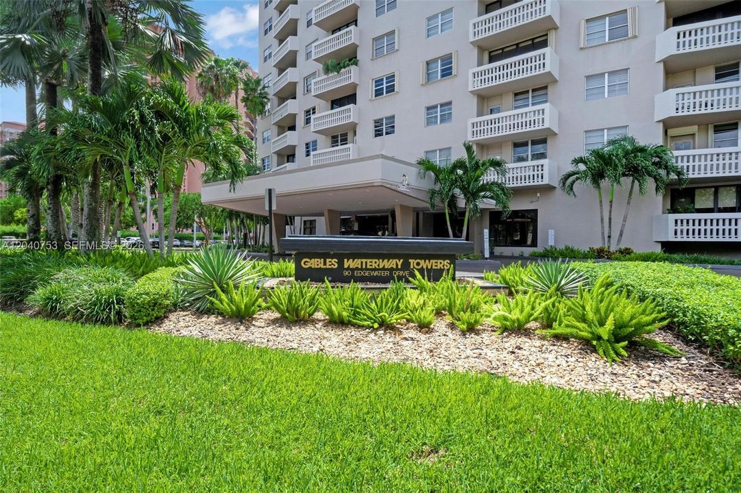 En Venta: $845,000 (2 camas, 2 baños, 1310 Pies cuadrados)