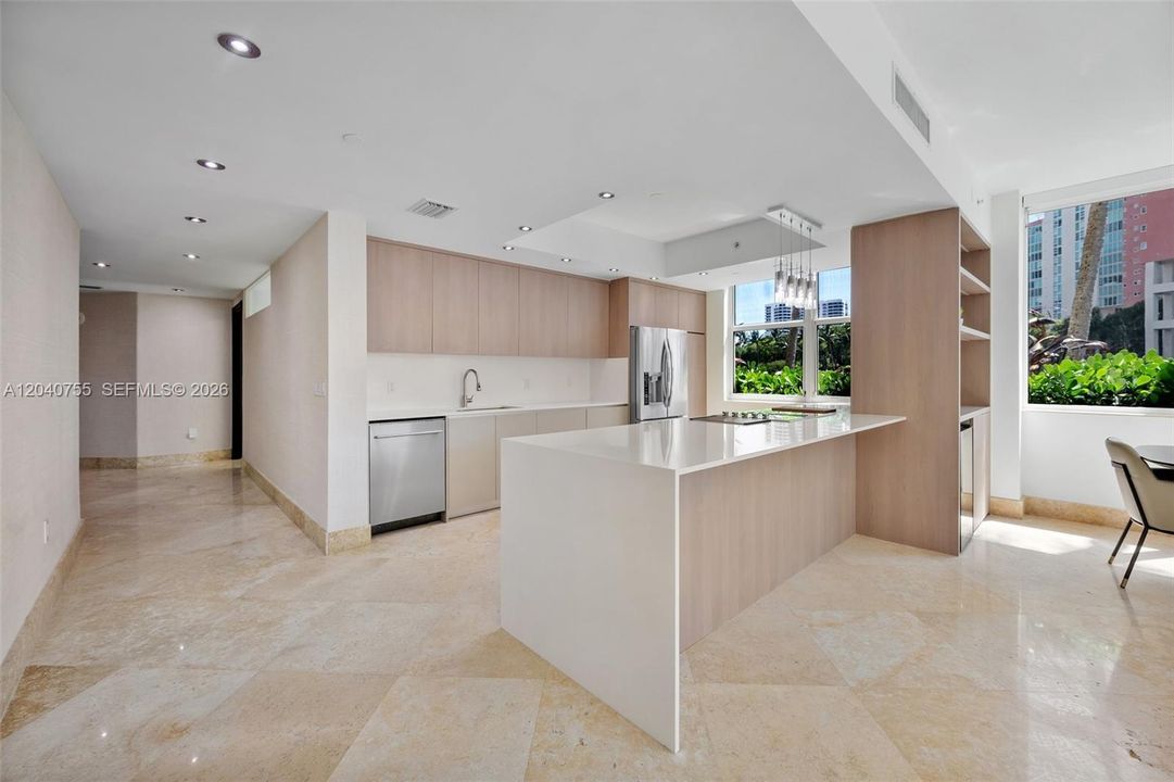 For Rent: $6,500 (3 beds, 2 baths, 2228 Square Feet)