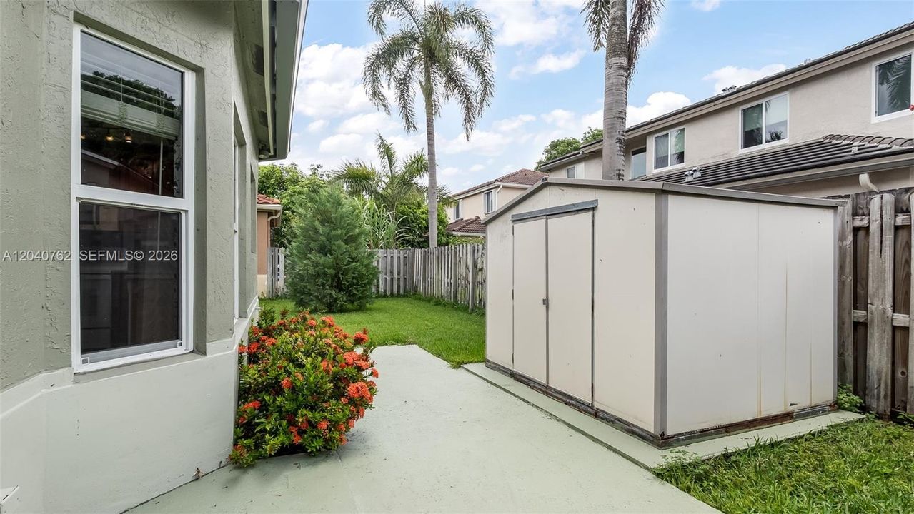 For Sale: $650,000 (3 beds, 2 baths, 2108 Square Feet)