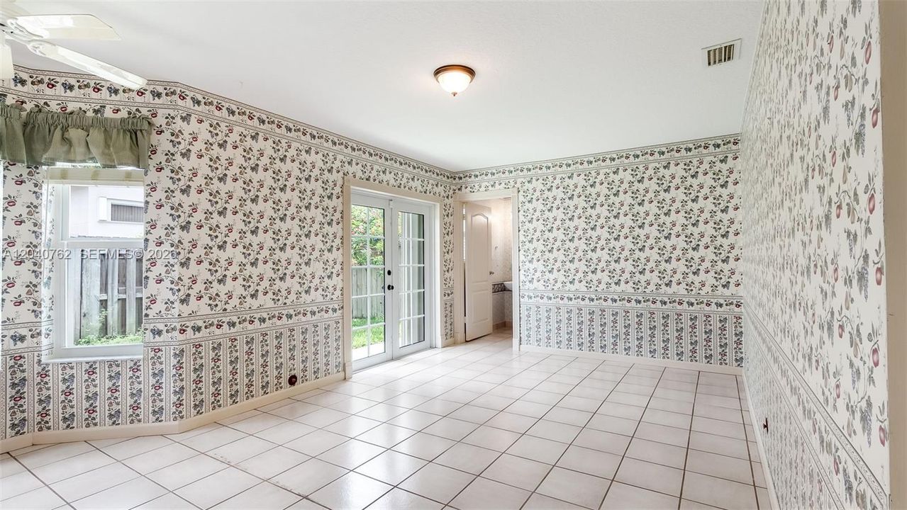 For Sale: $650,000 (3 beds, 2 baths, 2108 Square Feet)