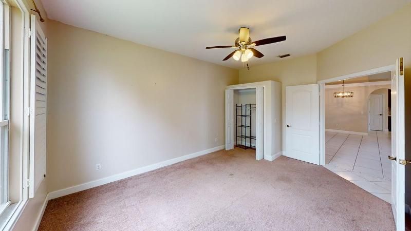 895-SW-Lake-Charles-Circle-Bedroom 6