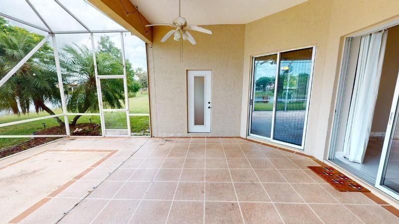 895-SW-Lake-Charles-Circle-06122026_1242