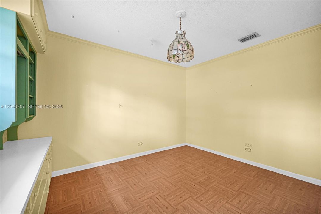 For Sale: $675,000 (4 beds, 3 baths, 2148 Square Feet)