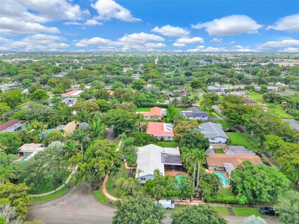 For Sale: $675,000 (4 beds, 3 baths, 2148 Square Feet)