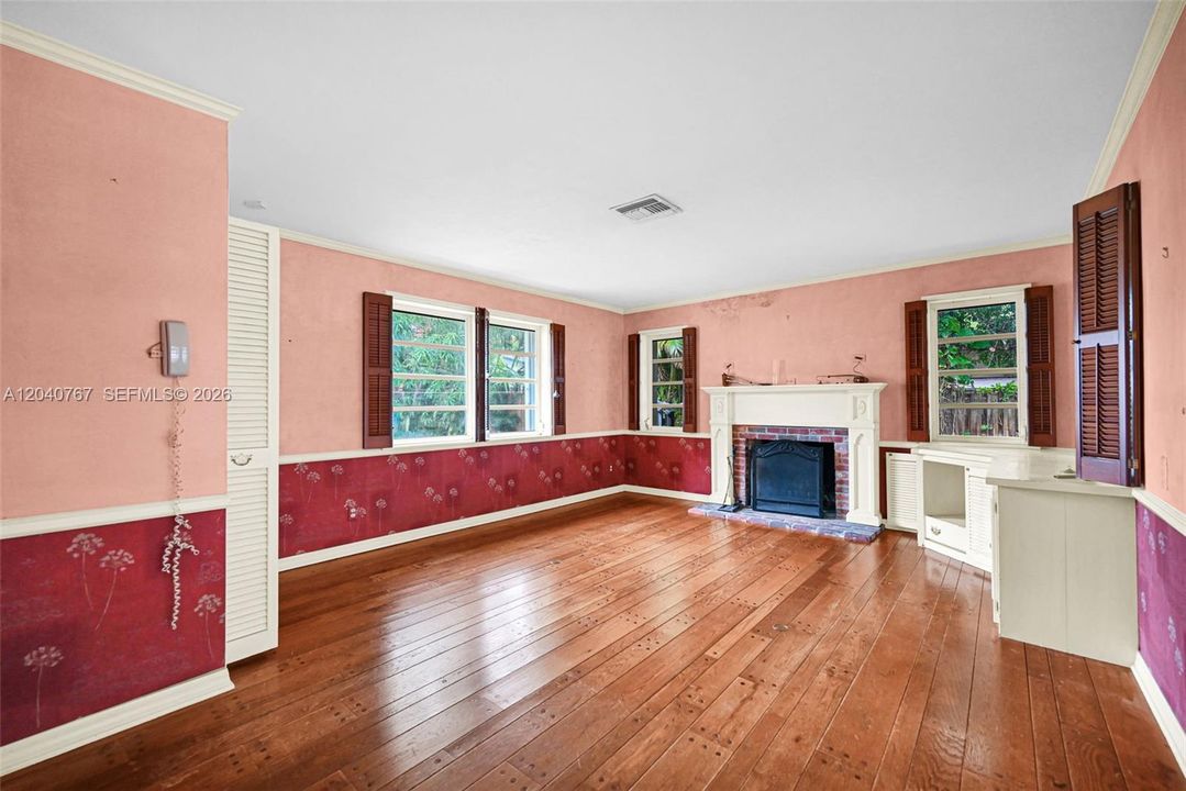 For Sale: $675,000 (4 beds, 3 baths, 2148 Square Feet)