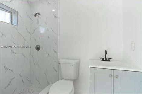 For Rent: $3,900 (4 beds, 3 baths, 1833 Square Feet)