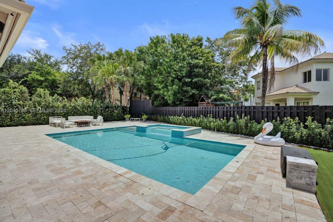 For Sale: $1,794,000 (6 beds, 5 baths, 3052 Square Feet)