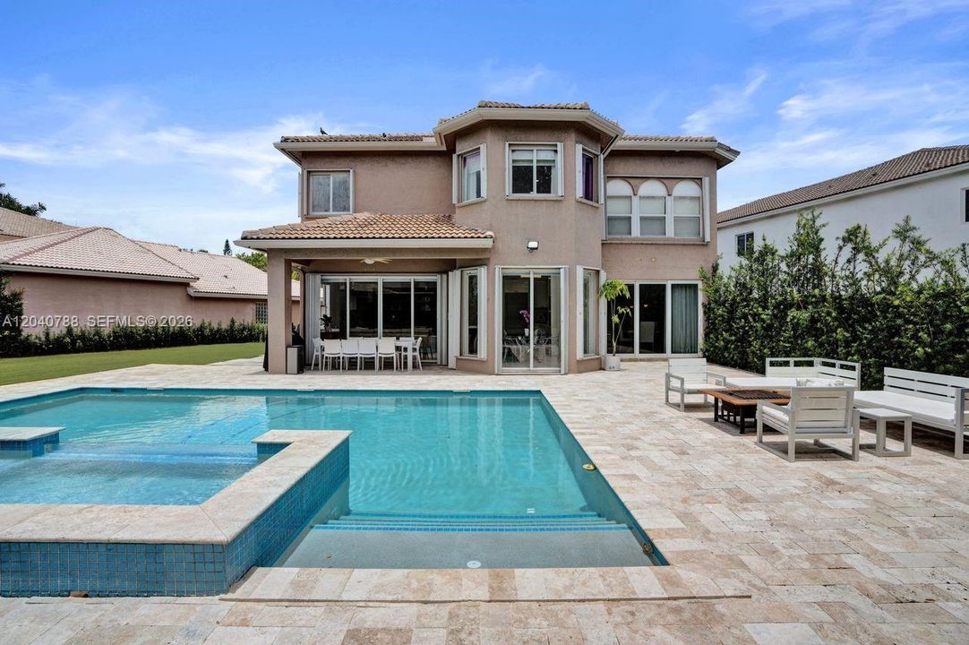 For Sale: $1,794,000 (6 beds, 5 baths, 3052 Square Feet)