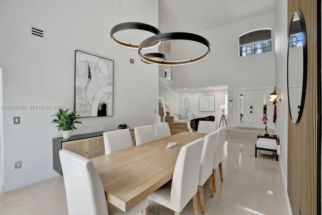 For Sale: $1,794,000 (6 beds, 5 baths, 3052 Square Feet)