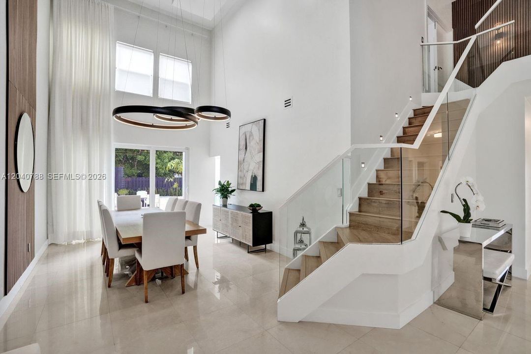 For Sale: $1,794,000 (6 beds, 5 baths, 3052 Square Feet)