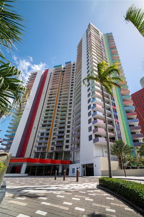 На продажу: $1,385,000 (2 спален, 3 ванн, 0 Квадратных фут)