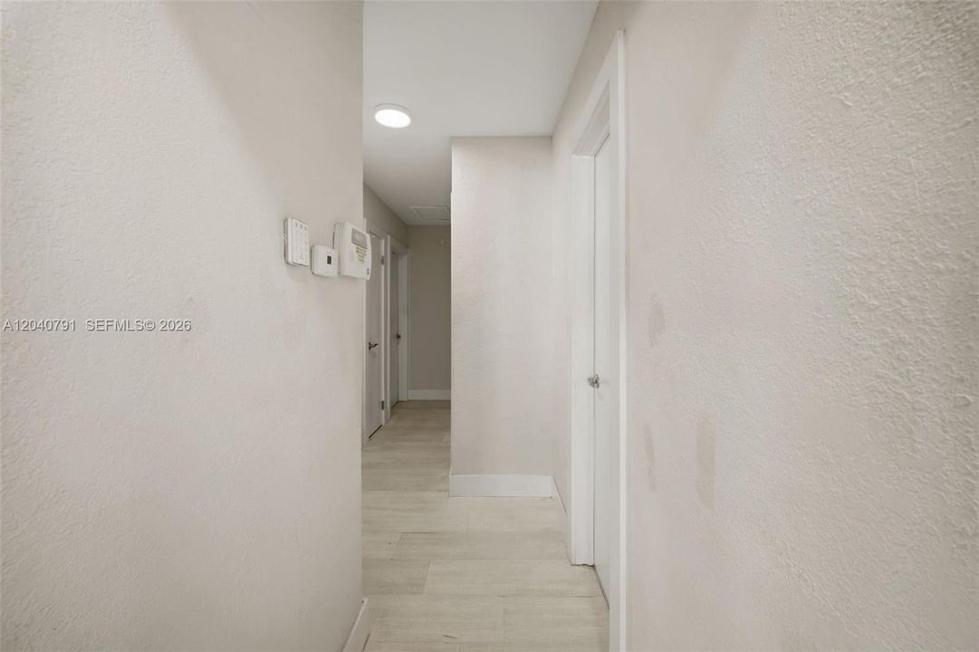 На продажу: $599,000 (3 спален, 2 ванн, 1490 Квадратных фут)