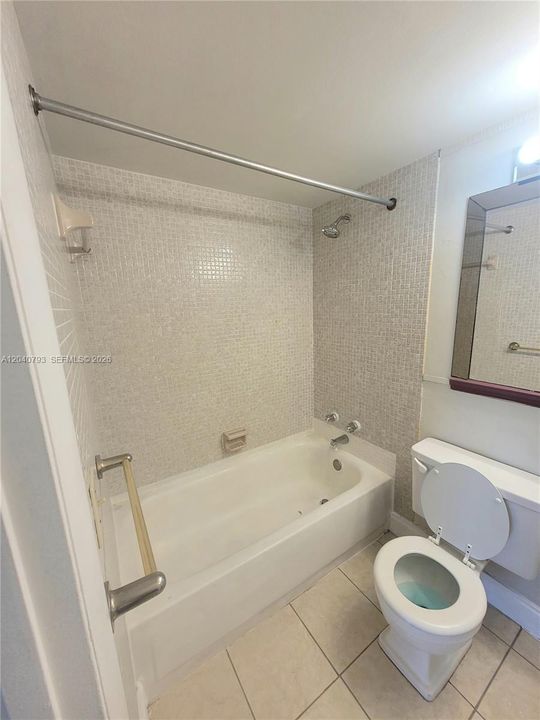 For Rent: $1,500 (1 beds, 1 baths, 790 Square Feet)