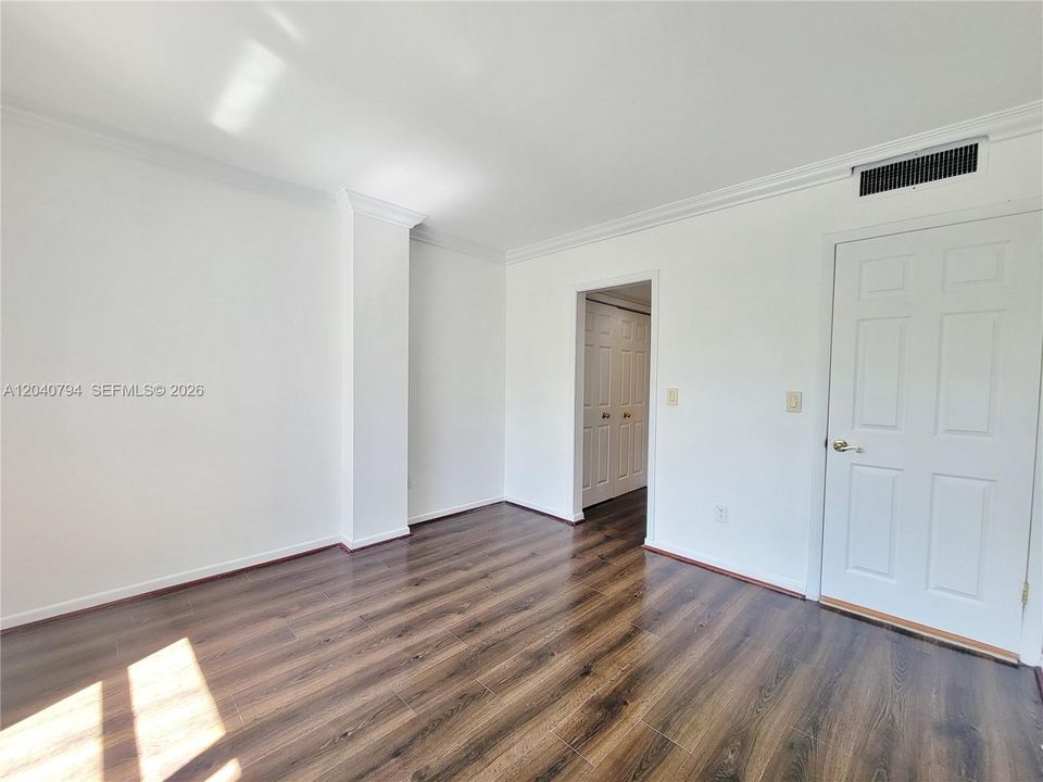 В аренду: $3,350 (1 спален, 1 ванн, 744 Квадратных фут)
