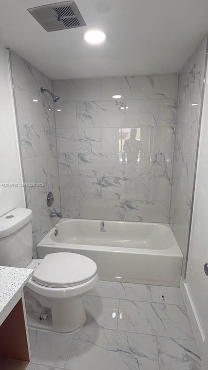 En Renta: $2,100 (1 camas, 2 baños, 980 Pies cuadrados)
