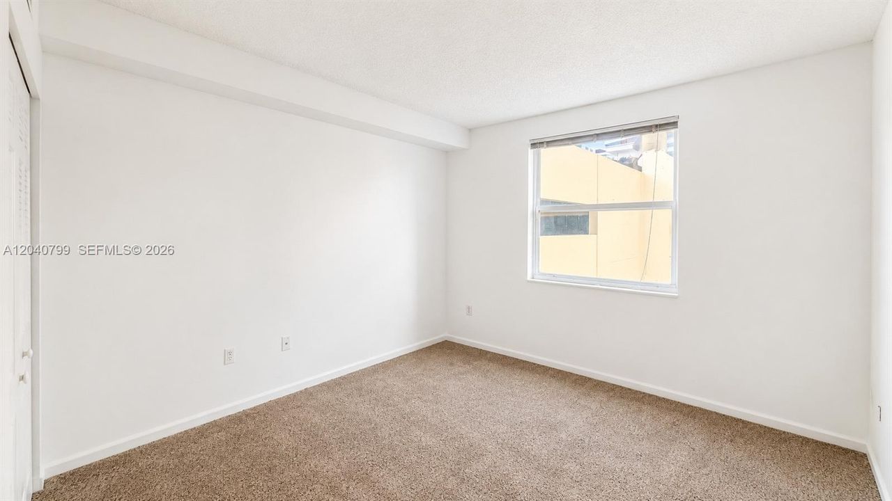 For Rent: $2,770 (2 beds, 2 baths, 1024 Square Feet)