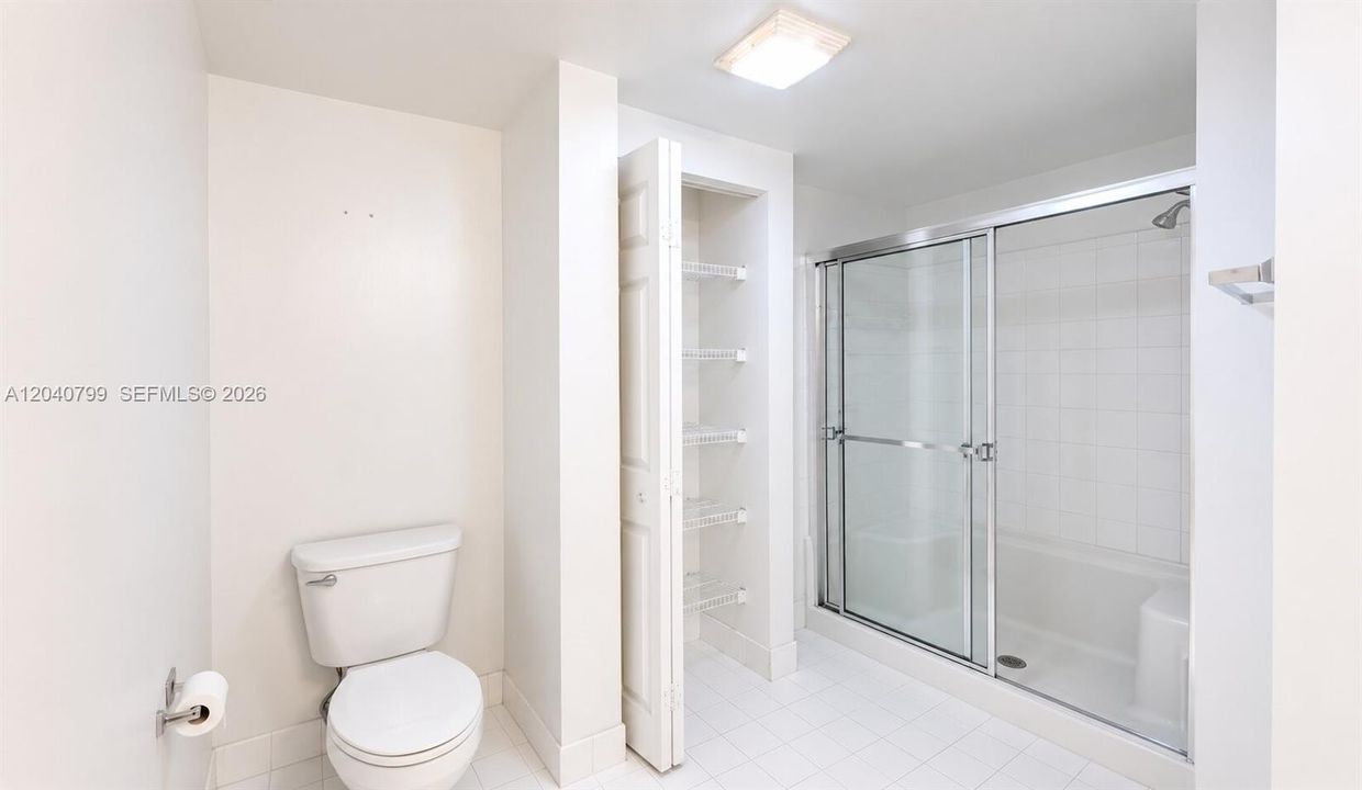 For Rent: $2,770 (2 beds, 2 baths, 1024 Square Feet)