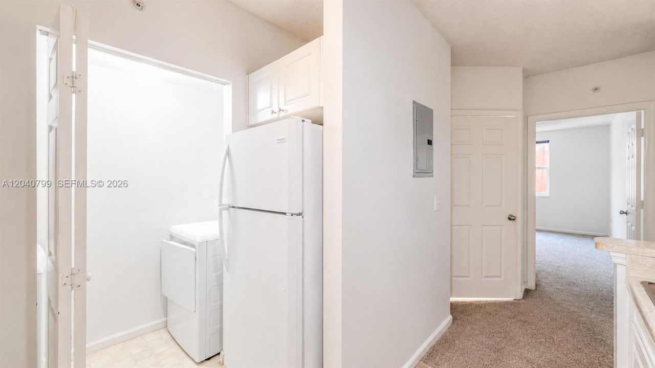 For Rent: $2,770 (2 beds, 2 baths, 1024 Square Feet)