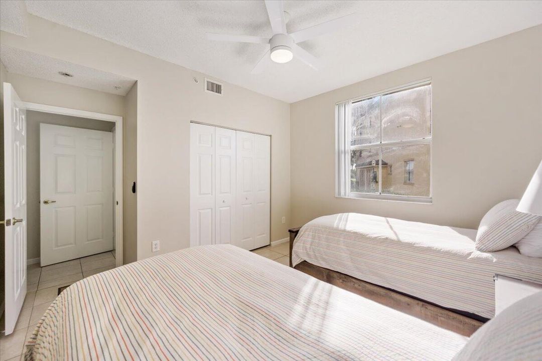 19-Guest Bedroom