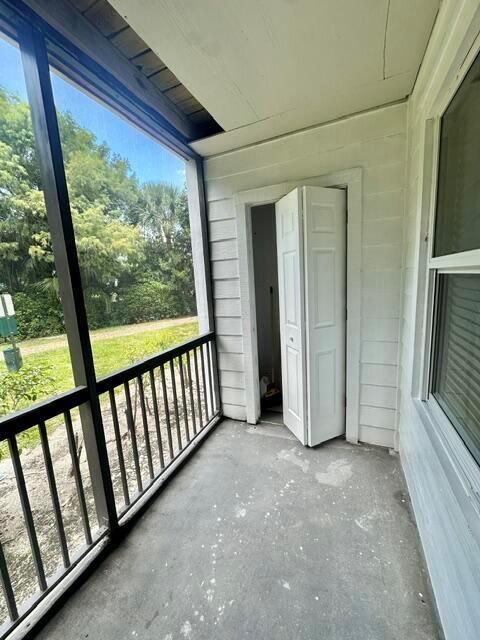 Screened Patio