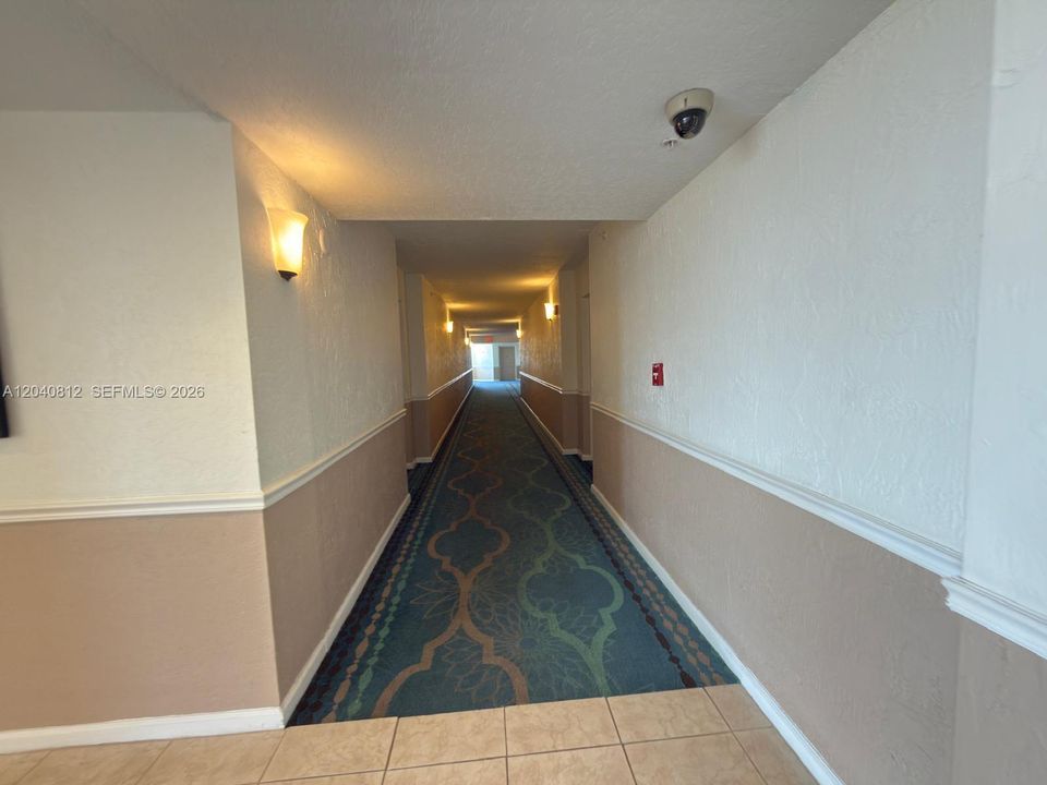 For Rent: $2,600 (2 beds, 2 baths, 1071 Square Feet)