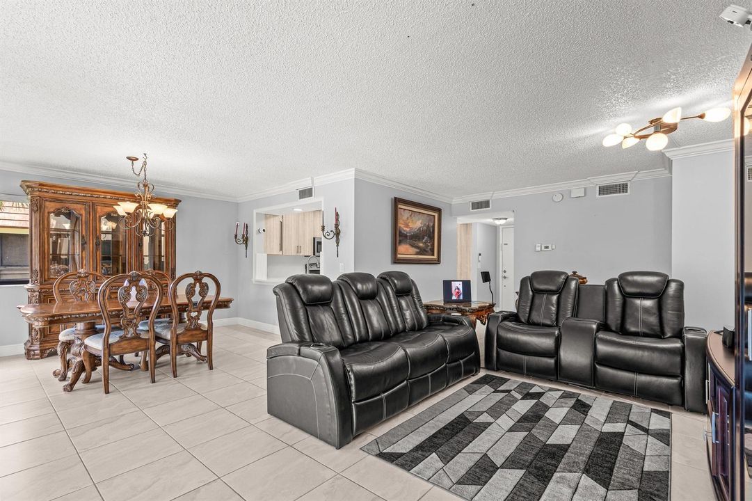 012-11262GreenLakeDrive-204-BoyntonBeach