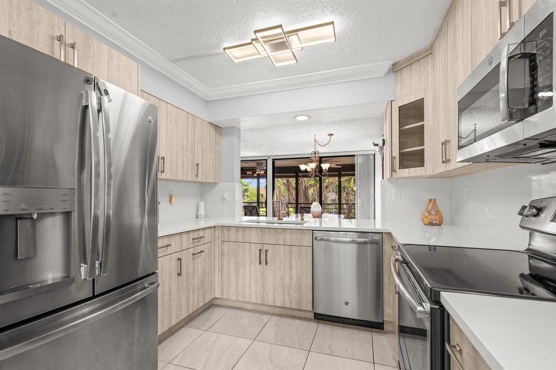 005-11262GreenLakeDrive-204-BoyntonBeach