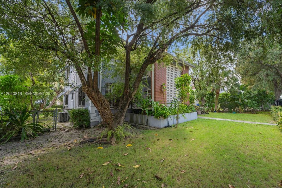 En Venta: $1,390,000 (0 camas, 0 baños, 3554 Pies cuadrados)
