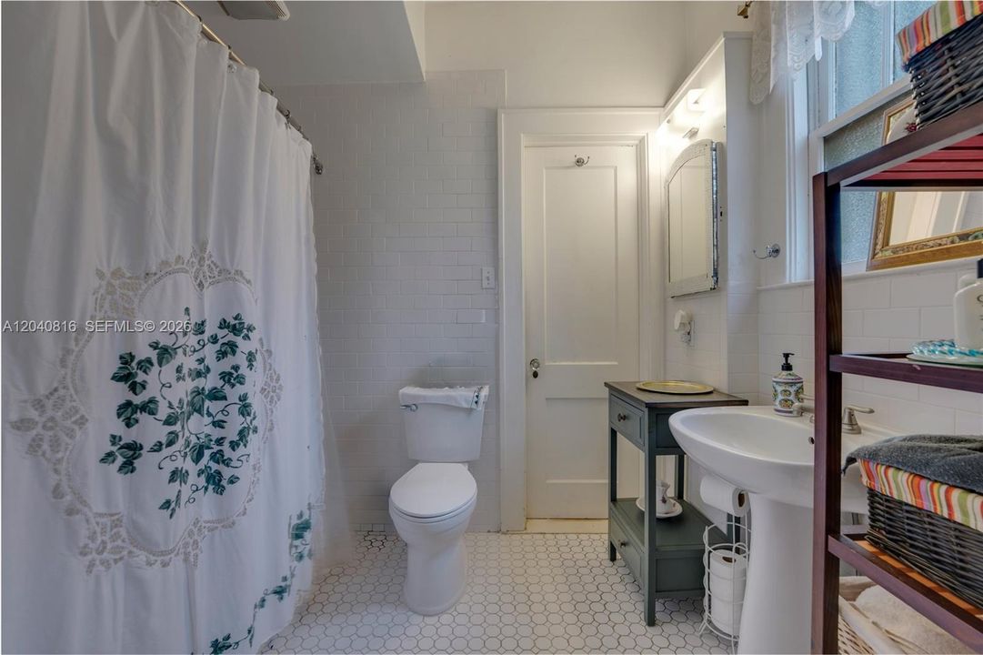 En Venta: $1,390,000 (0 camas, 0 baños, 3554 Pies cuadrados)