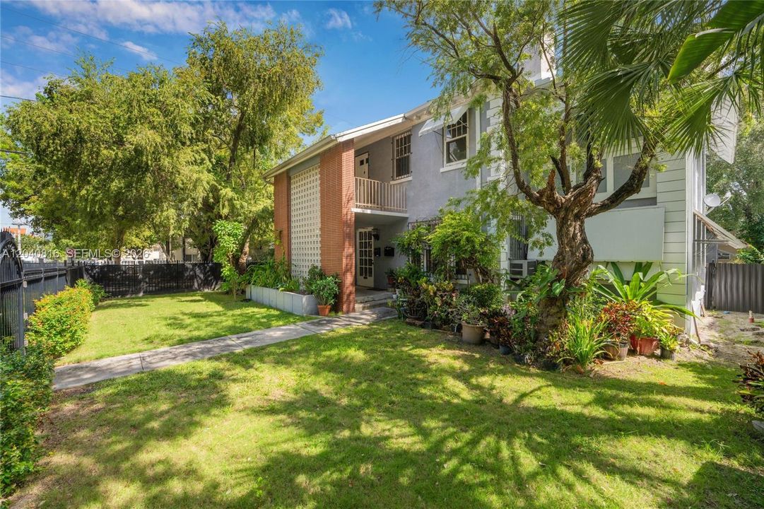 En Venta: $1,390,000 (0 camas, 0 baños, 3554 Pies cuadrados)
