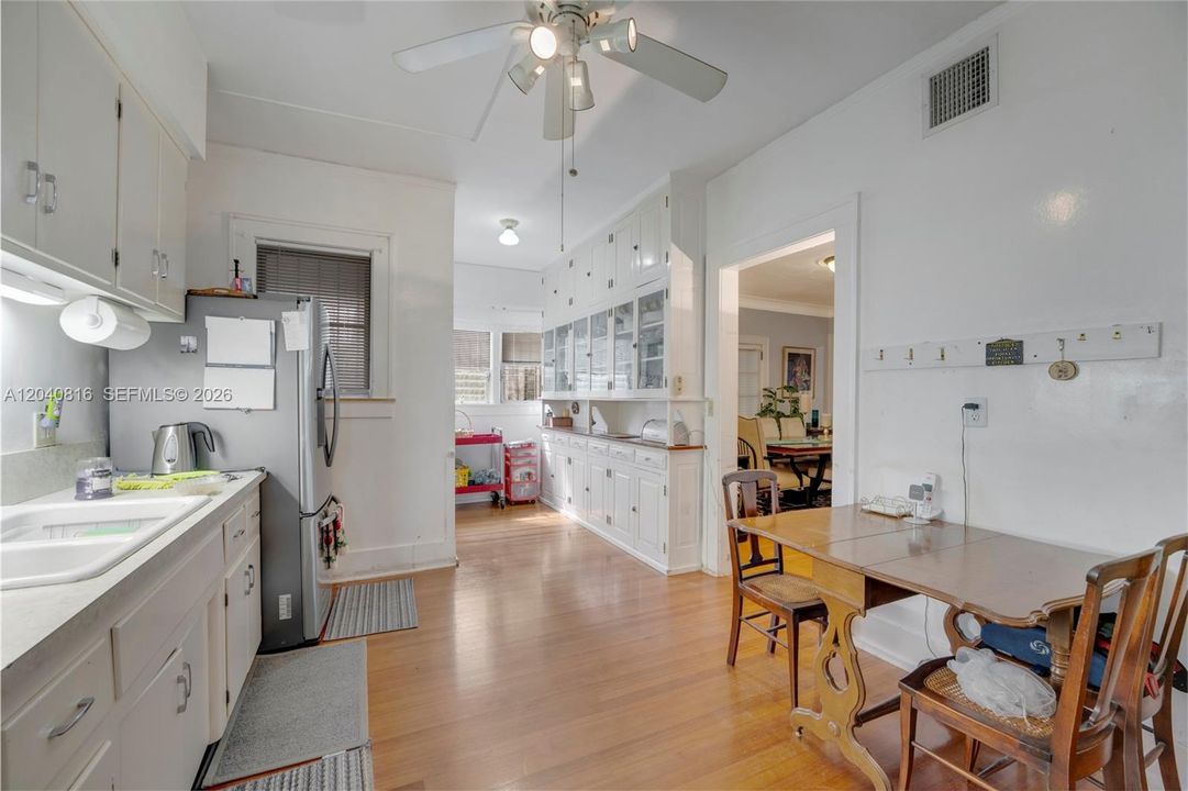 En Venta: $1,390,000 (0 camas, 0 baños, 3554 Pies cuadrados)