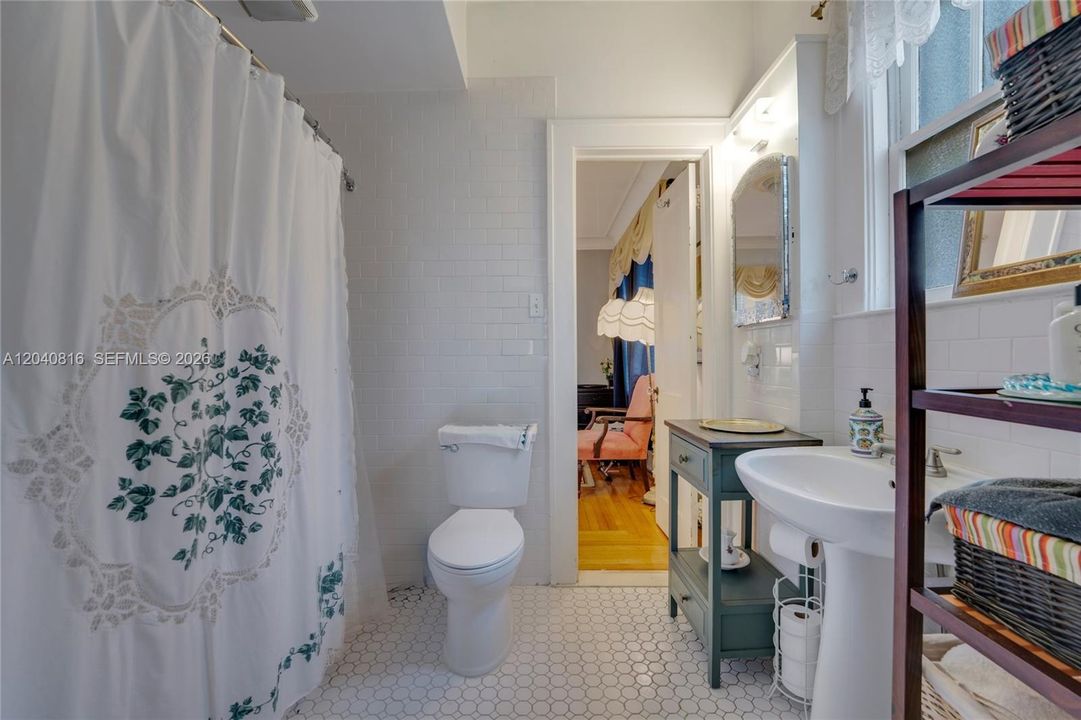 En Venta: $1,390,000 (0 camas, 0 baños, 3554 Pies cuadrados)