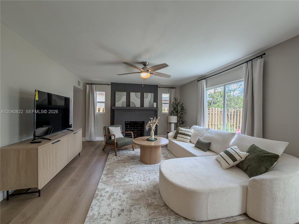 For Sale: $628,000 (4 beds, 3 baths, 1821 Square Feet)