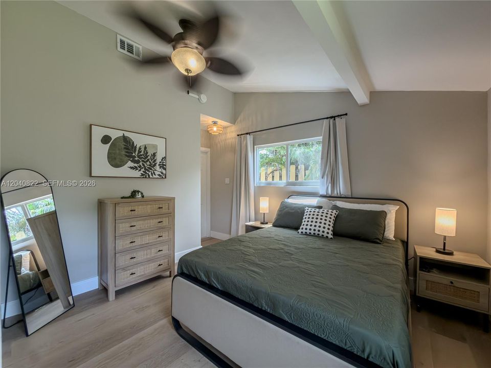 For Sale: $628,000 (4 beds, 3 baths, 1821 Square Feet)