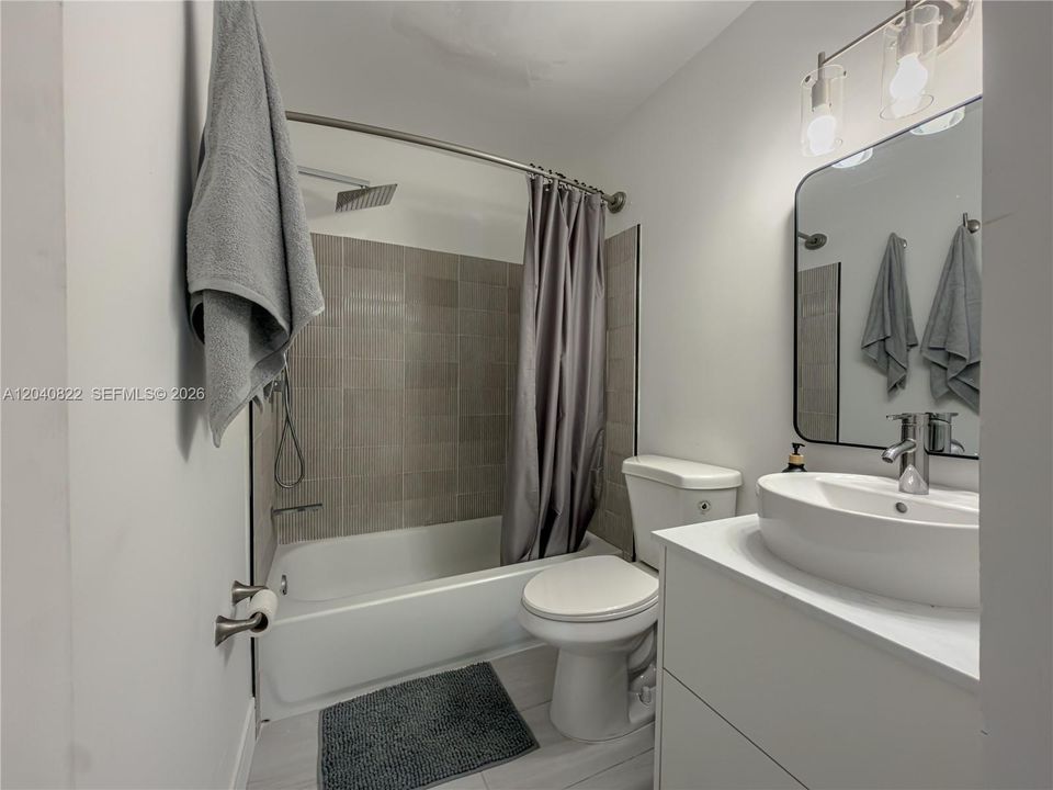 For Sale: $628,000 (4 beds, 3 baths, 1821 Square Feet)