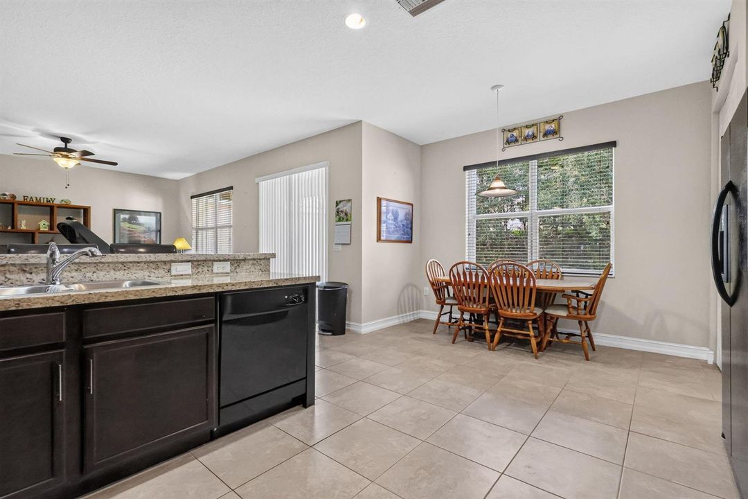 8135 Cantabria Falls Dr