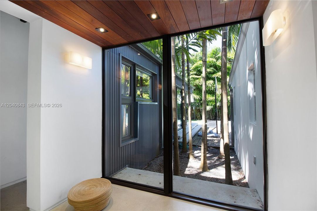 For Rent: $18,000 (4 beds, 4 baths, 3351 Square Feet)