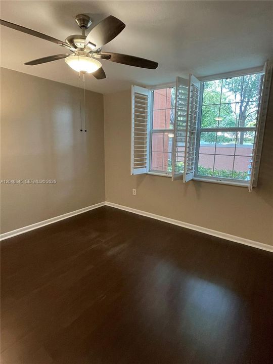 For Rent: $2,700 (2 beds, 2 baths, 1238 Square Feet)