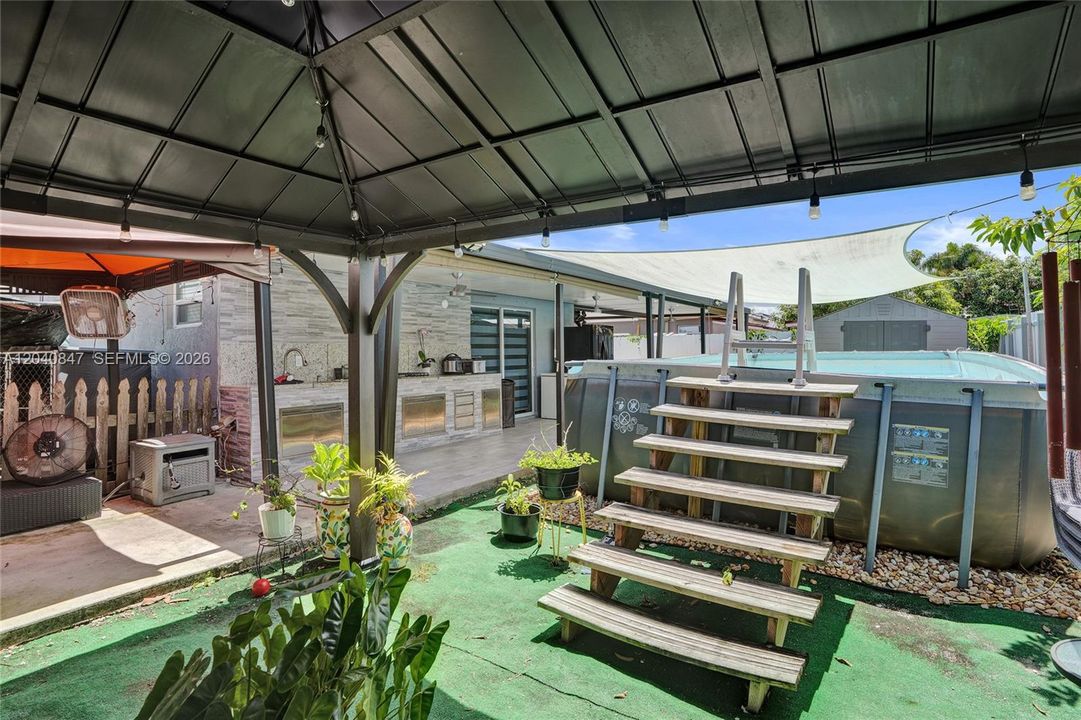 En Venta: $589,000 (3 camas, 2 baños, 1357 Pies cuadrados)