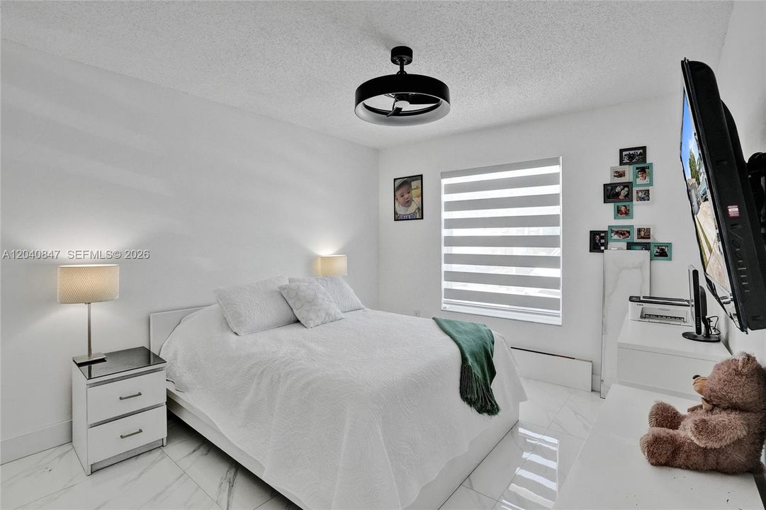 En Venta: $589,000 (3 camas, 2 baños, 1357 Pies cuadrados)