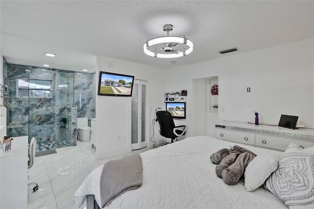 En Venta: $589,000 (3 camas, 2 baños, 1357 Pies cuadrados)