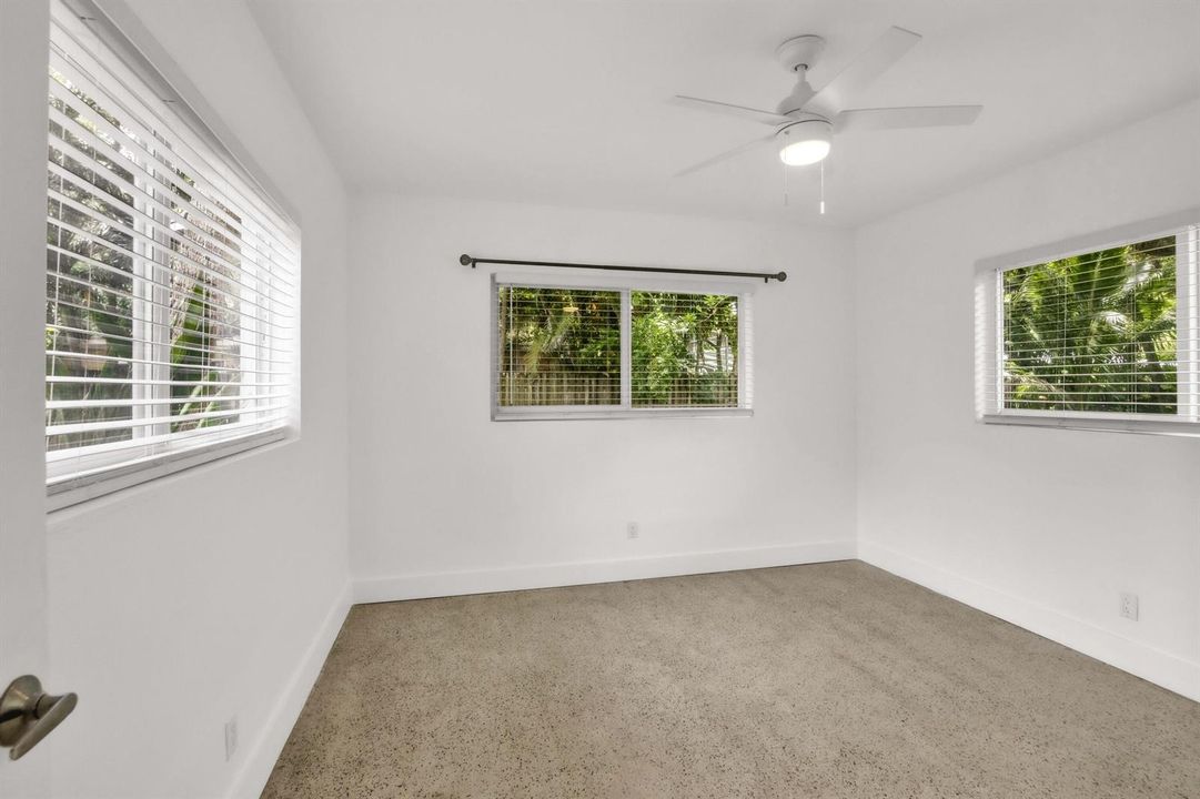 1548 SW 23rd Ct-64